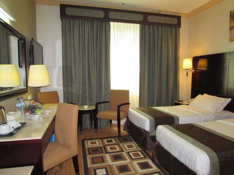 Signature Inn Al Riqqa Dubai Exteriör bild