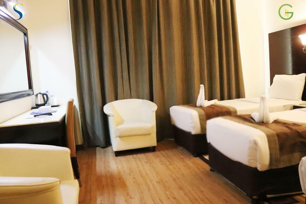 Signature Inn Al Riqqa Dubai Exteriör bild