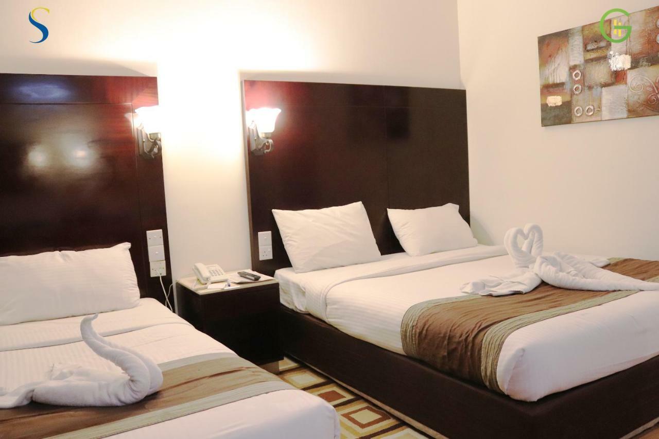 Signature Inn Al Riqqa Dubai Exteriör bild